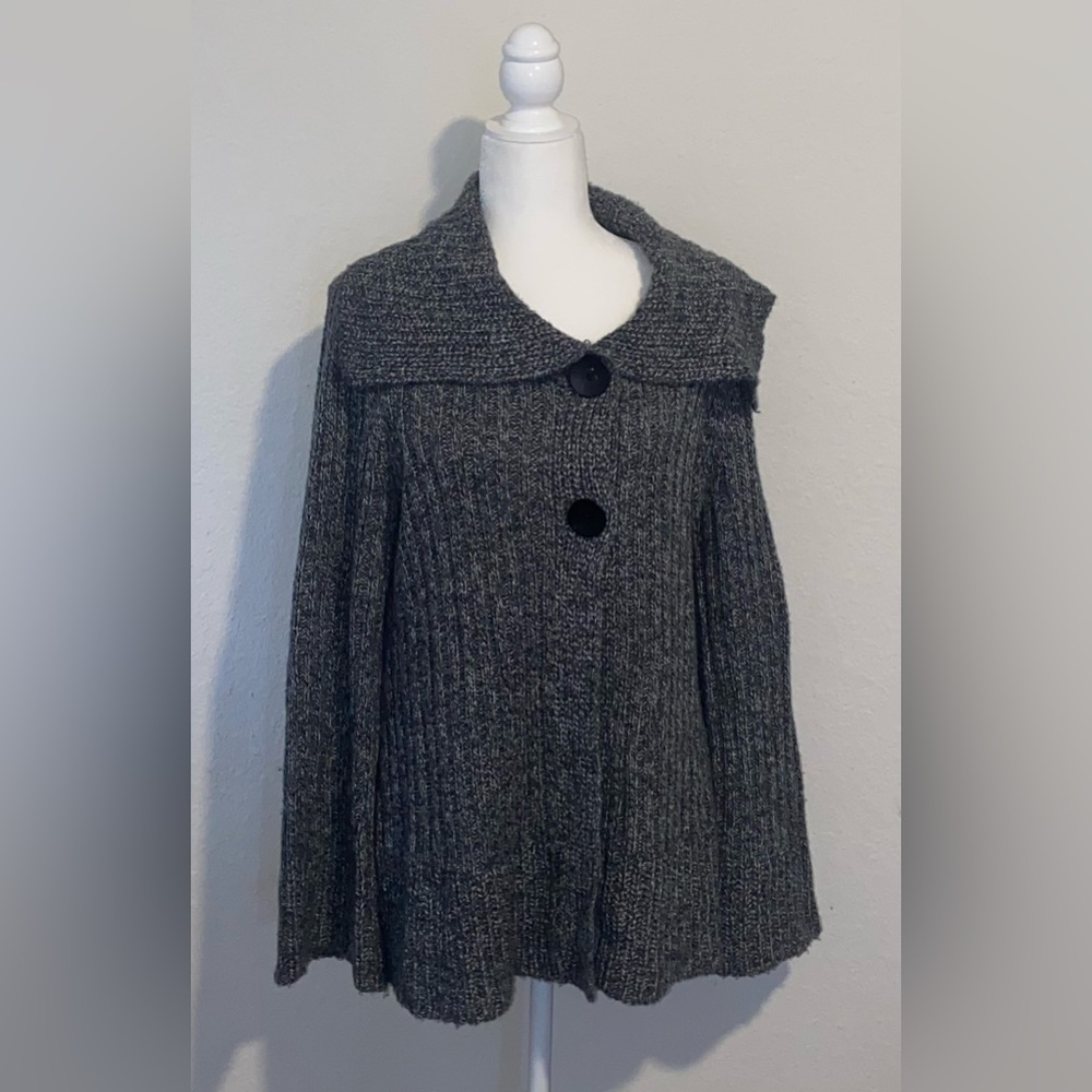 Carolyn Taylor Chunky Knit Wide Collar Bell Cuff Gray White Cardigan Sweater XL